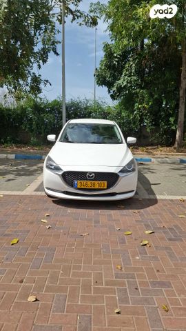 מודעת רכב מאזדה 2