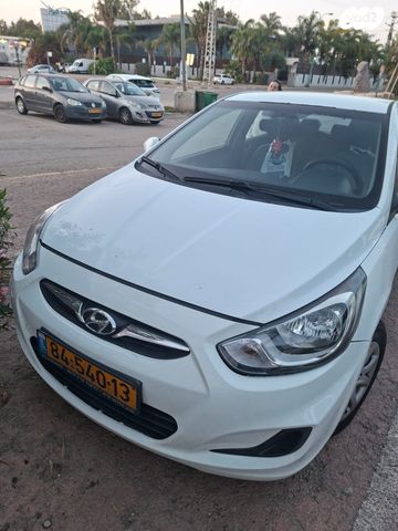 מודעת רכב יונדאי אקסנט i25