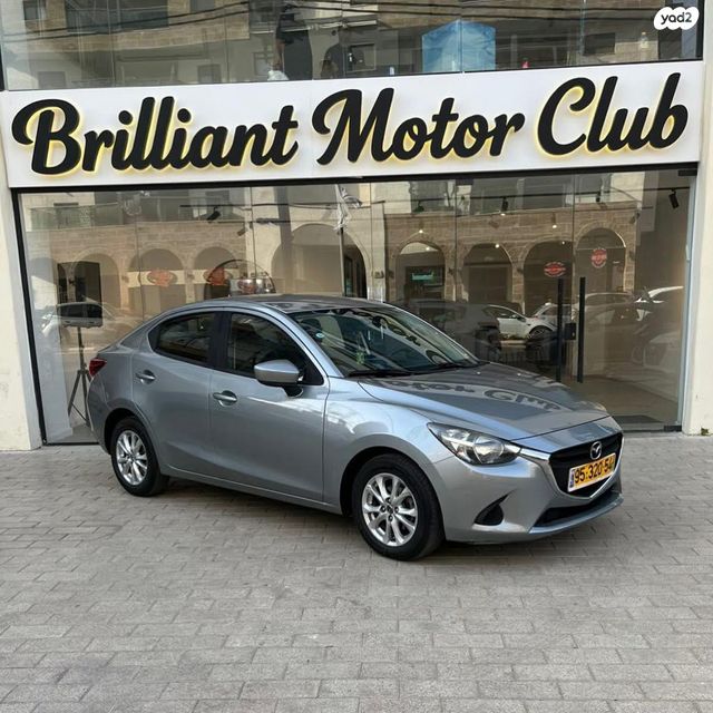 מודעת רכב מאזדה 2
