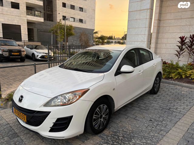 מודעת רכב מאזדה 3 2