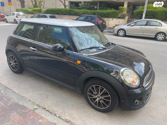 מודעת רכב מיני קופר