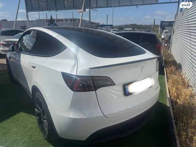 מודעת רכב טסלה מודל Y 1