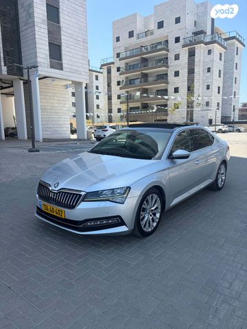 מודעת רכב סקודה סופרב