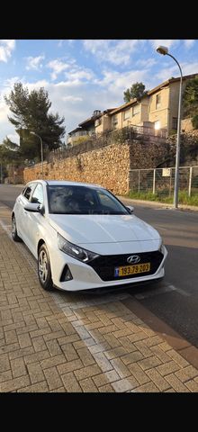 מודעת רכב יונדאי i20