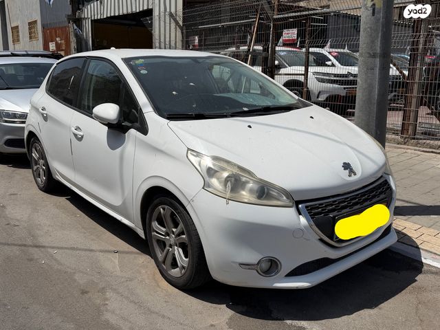 מודעת רכב פיג'ו 208