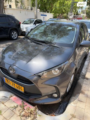 מודעת רכב טויוטה יאריס