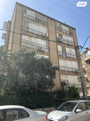 פרישמן 1