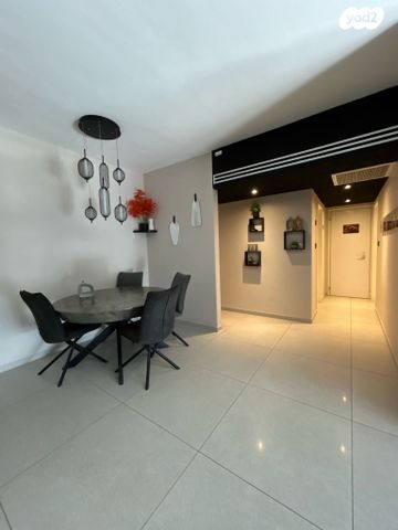 נחל התנינים 1