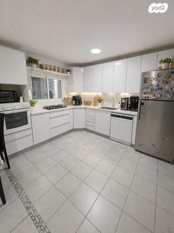 הספורטאים 2