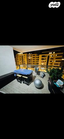 דבורה עומר 5