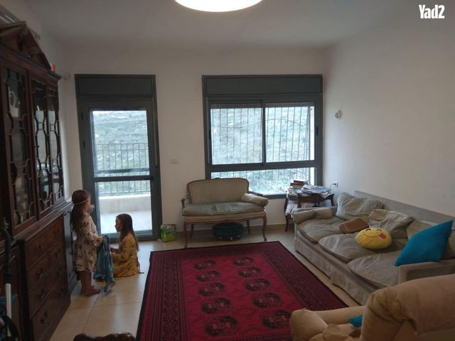יצחק רפאל 12
