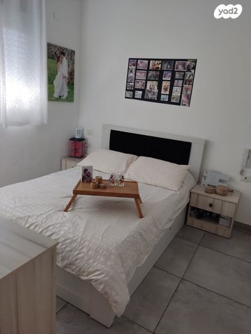 שדרות עמק חפר 25