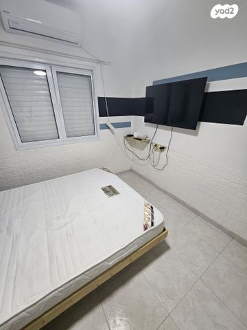 הר השומרון 81