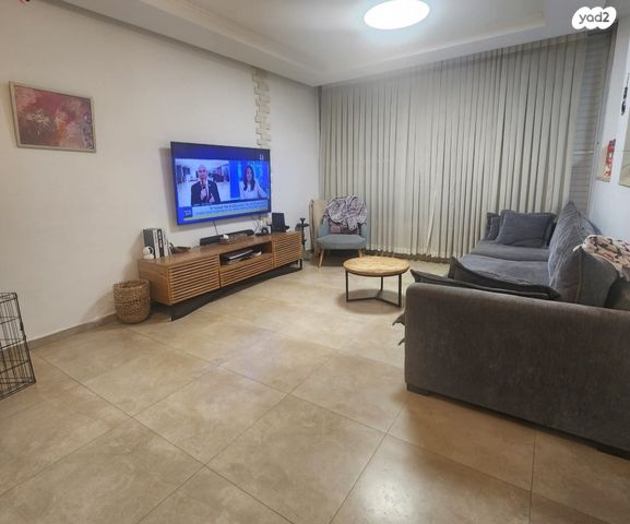 אלחריזי 40