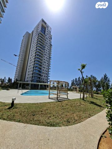 שדרות רחבעם זאבי 