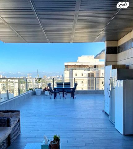 שקמים ואגמים