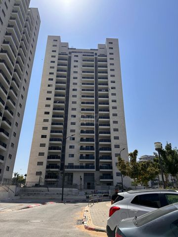 יצחק שמיר 