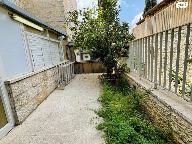 שמואל תמיר כצנלסון 