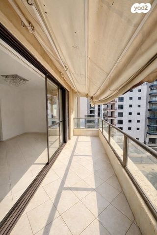 שדרות בן אב"י 