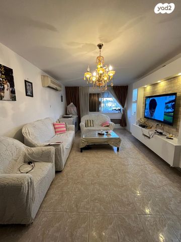 רפאל אלנקווה 