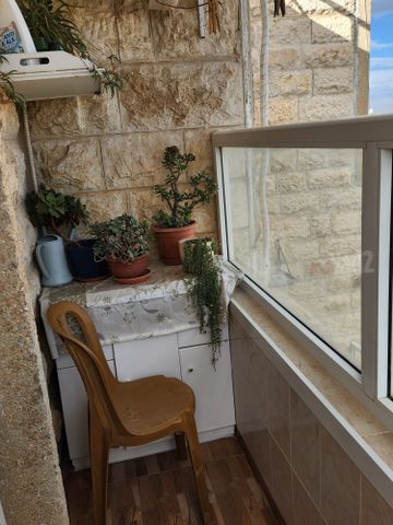 דירה למכירה בירושלים (תיווך) — 2