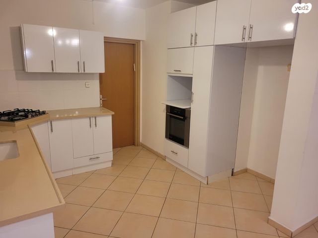 שדרות קדש 37