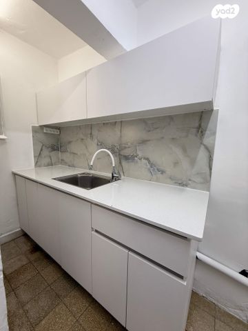 אברהם אבו שדיד 