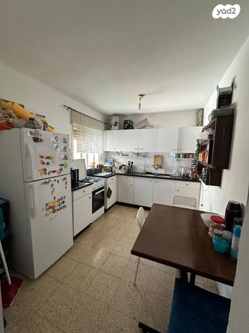 דרך הציונות 24