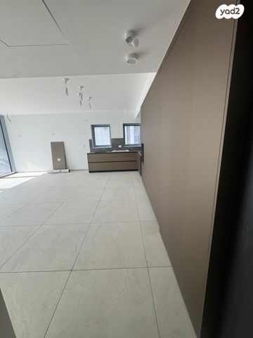 אוסוולדו ארניה 18