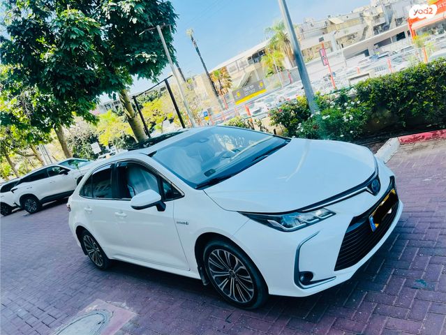 מודעת רכב טויוטה קורולה