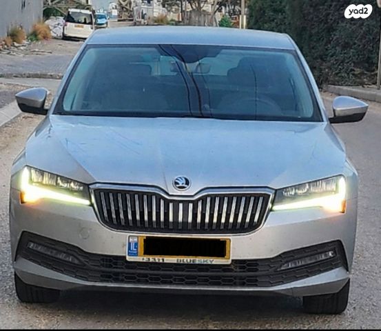 מודעת רכב סקודה סופרב