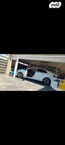 מודעת רכב רנו מגאן