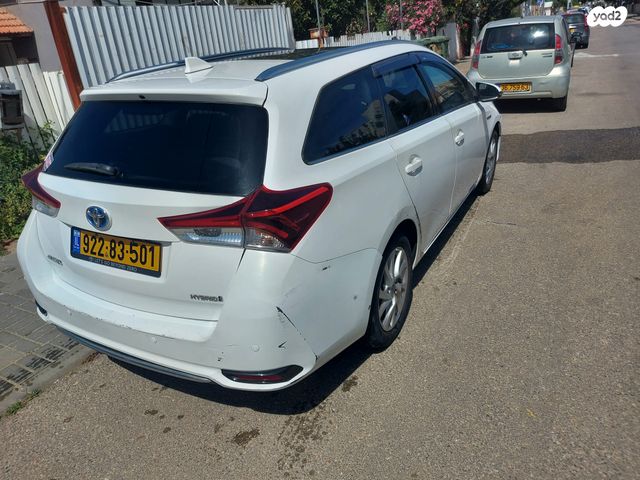 מודעת רכב טויוטה אוריס