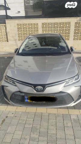 מודעת רכב טויוטה קורולה