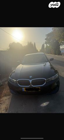 מודעת רכב ב מ וו סדרה 3