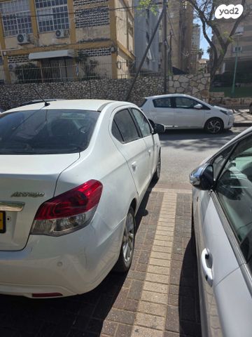 מודעת רכב מיצובישי אטראז'