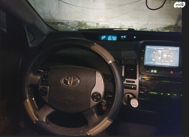 מודעת רכב טויוטה פריוס