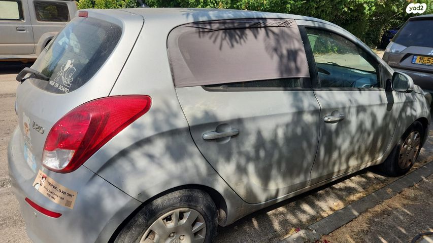 מודעת רכב יונדאי i20