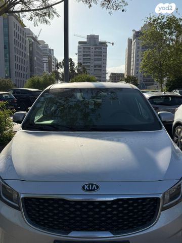 מודעת רכב קיה קרניבל