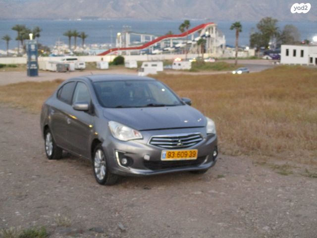 מודעת רכב מיצובישי אטראז'