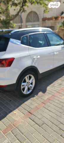 מודעת רכב סיאט ארונה