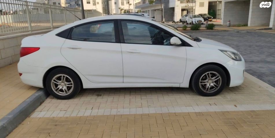 מודעת רכב יונדאי אקסנט i25
