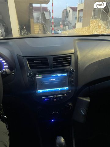 מודעת רכב יונדאי אקסנט i25