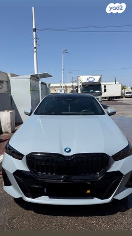 מודעת רכב ב מ וו סדרה 5