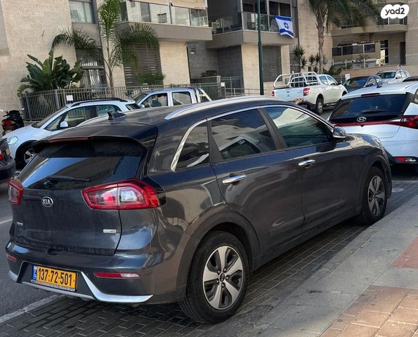 מודעת רכב קיה נירו