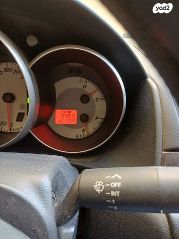 מודעת רכב מאזדה 3