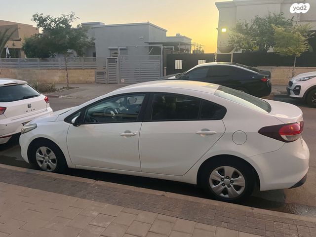 מודעת רכב קיה פורטה 