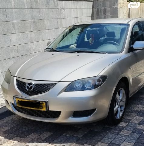 מודעת רכב מאזדה 3
