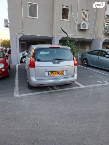 מודעת רכב פיג'ו 5008