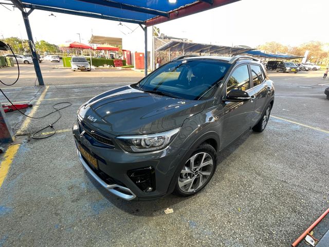 מודעת רכב קיה סטוניק